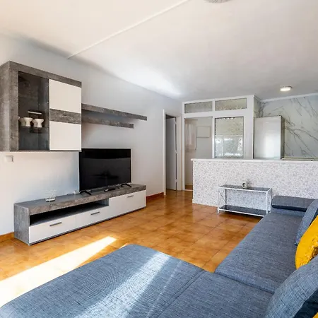 Апартаменты Royal Park Torviscas Beach *
